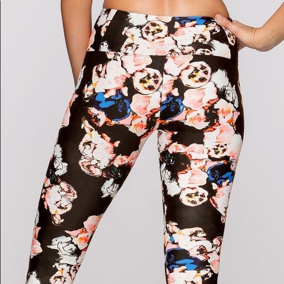 LORNA JANE | Blossom Active Core leggings - Picture 6 of 8